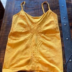 athletes workout tank top